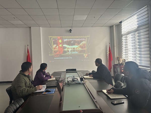 001 - 副本.JPG 001 - 副本.JPG